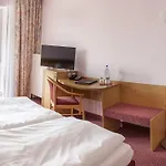 Kammweg 3* نيوشتات أم رينشتايغ