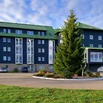 Kammweg نيوشتات أم رينشتايغ