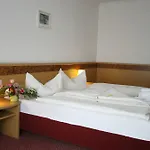 Kammweg 3*