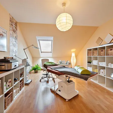 Kammweg 3*
